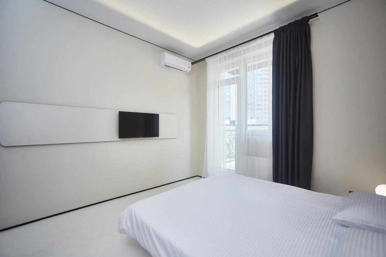 Ultramarinn Hotel Odessa Exteriör bild