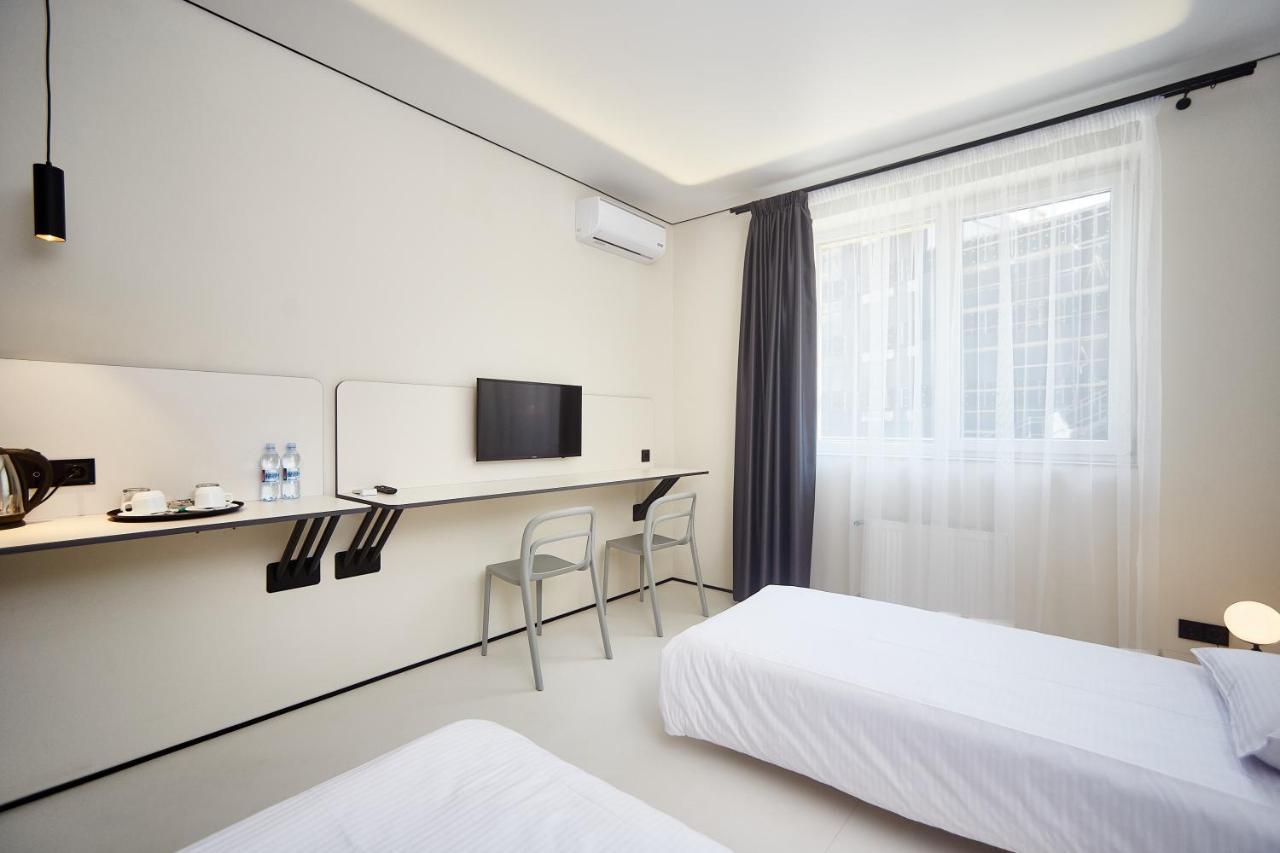 Ultramarinn Hotel Odessa Exteriör bild