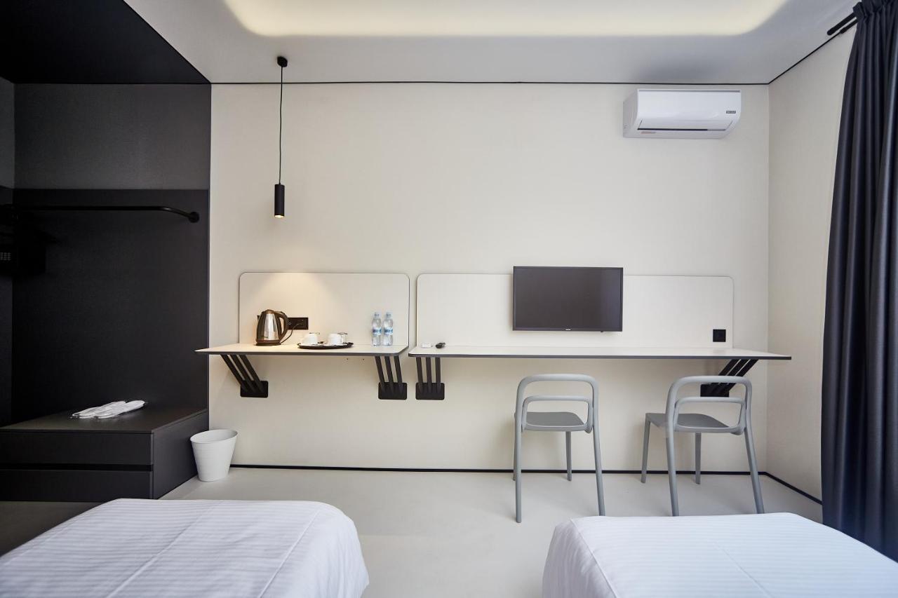 Ultramarinn Hotel Odessa Exteriör bild