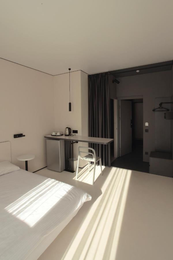 Ultramarinn Hotel Odessa Exteriör bild