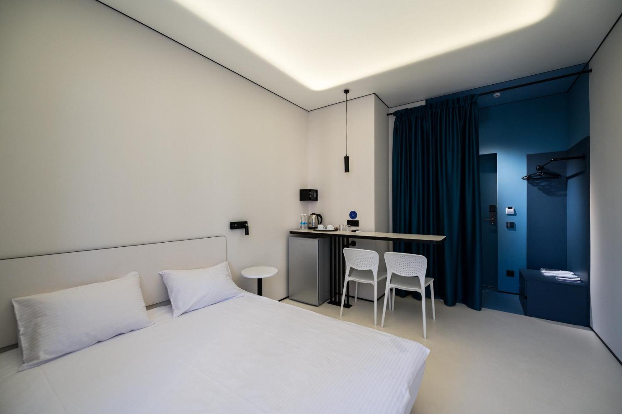Ultramarinn Hotel Odessa Exteriör bild