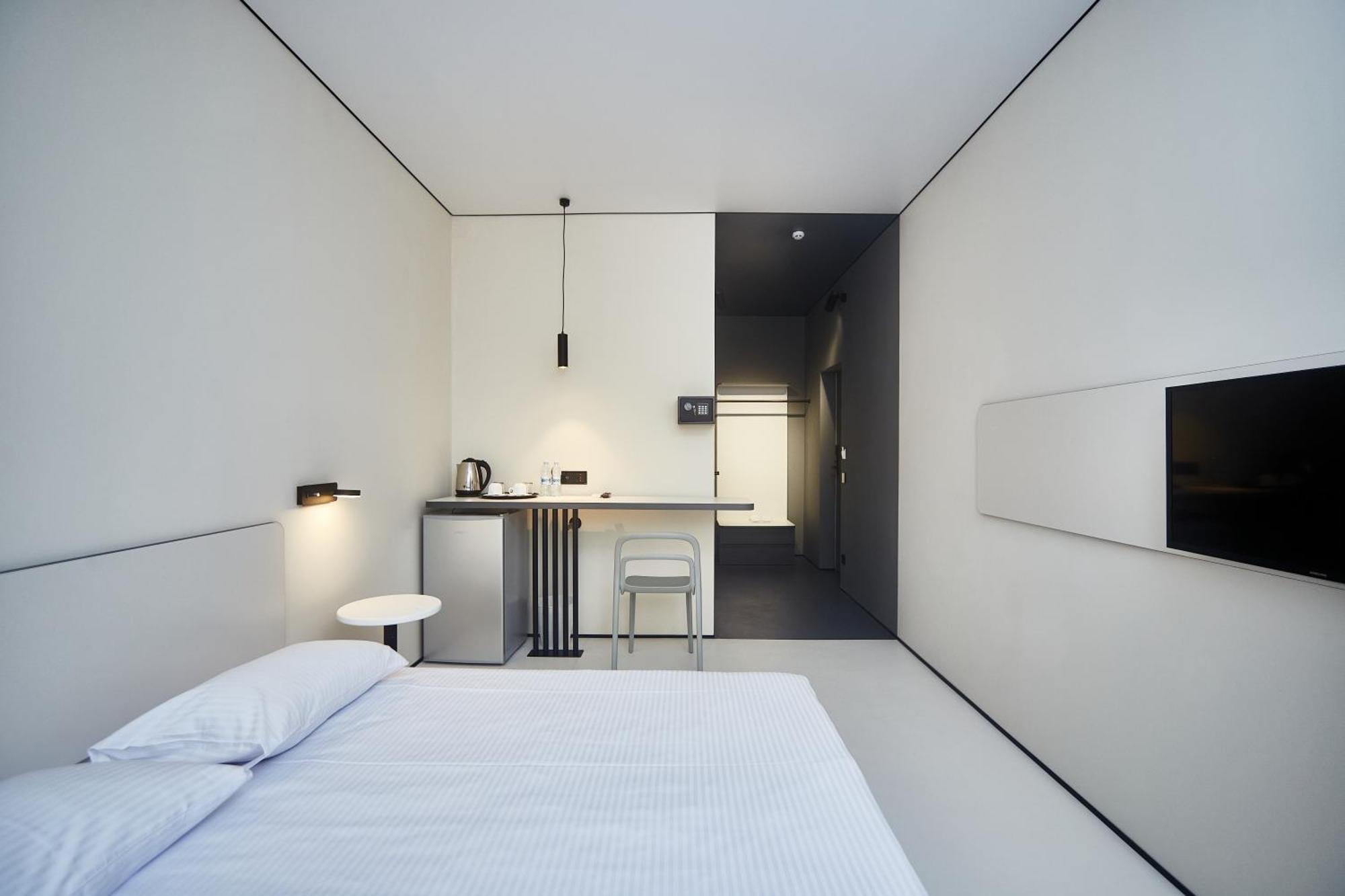 Ultramarinn Hotel Odessa Exteriör bild